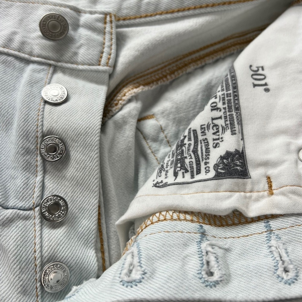 LEVI'S 501XX Cutout‎ Jeans Women's 26x26 Light Wash Premium Patchwork Distressed - Picture 8 of 16